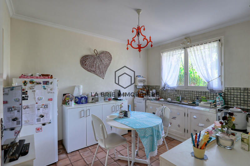 Maison - 122 m² - 5 pièces