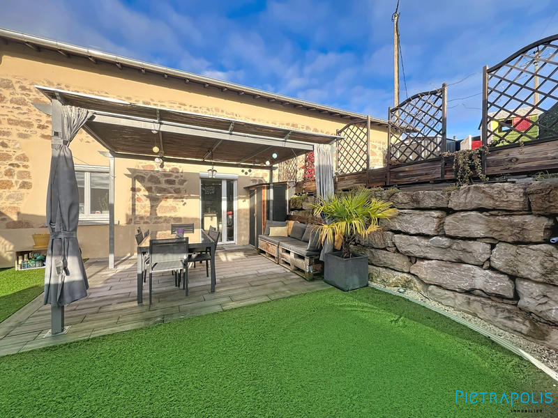 Maison - 105 m² - 4 pièces