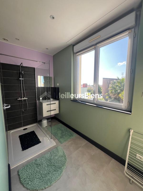 Maison - 167 m² - 7 pièces