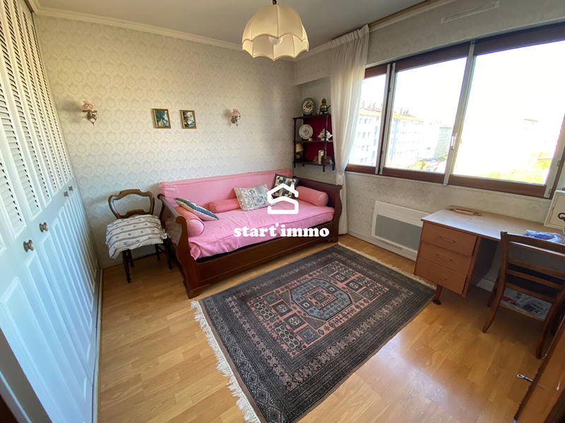 Appartement - 96 m² - 5 pièces