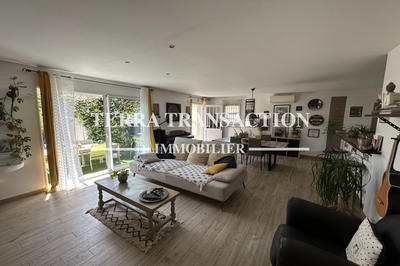 Villa - 105 m² - 4 pièces