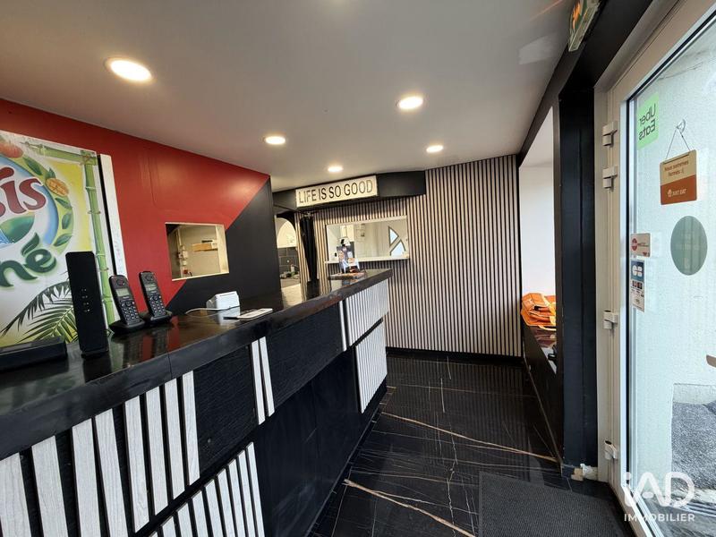 Local commercial - 77 m²