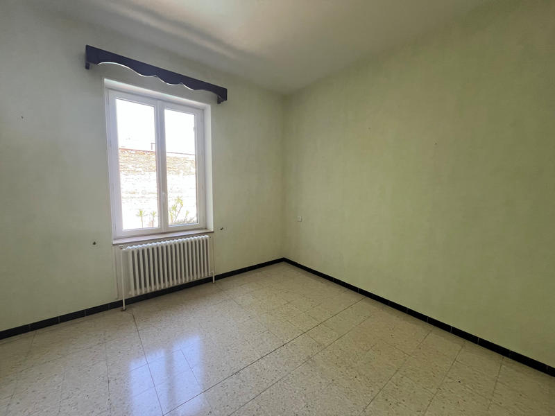 Maison - 185 m² - 7 pièces