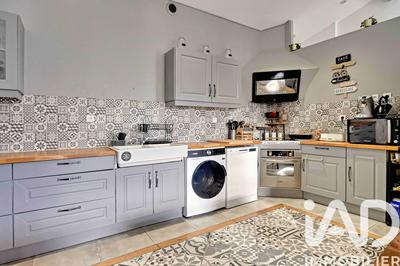 Maison - 81 m² - 3 pièces