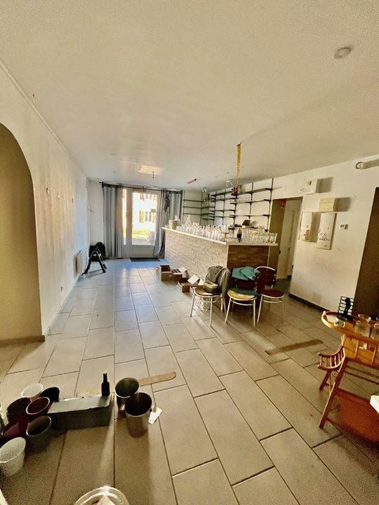 Immeuble - 311 m² - 1 pièce