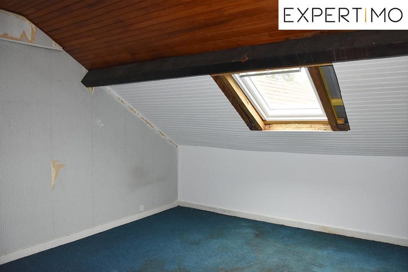 Maison - 339 m² - 8 pièces