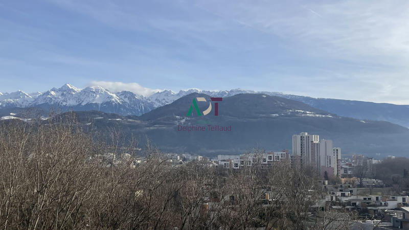 Appartement - 85 m² - 3 pièces