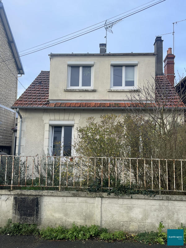 Maison - 89 m² - 5 pièces