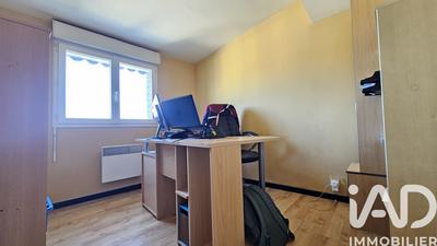 Maison - 94 m² - 5 pièces