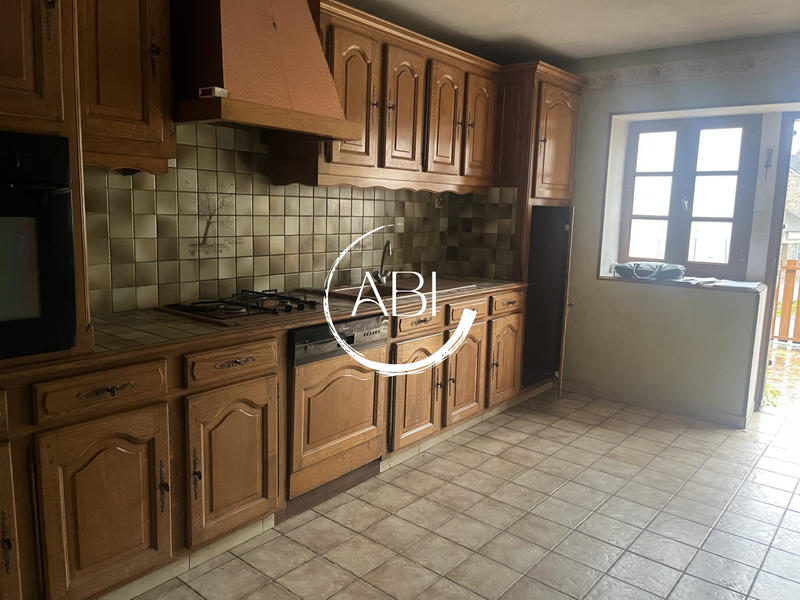 Maison - 105 m² - 4 pièces