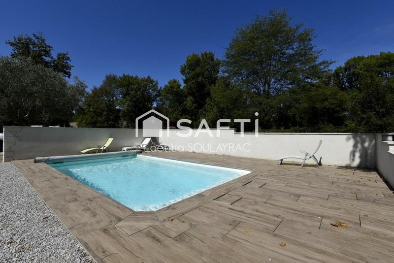 Maison - 205 m² - 5 pièces