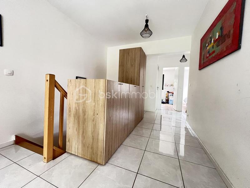 Maison - 102 m² - 5 pièces