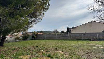 Terrain constructible - 599 m²