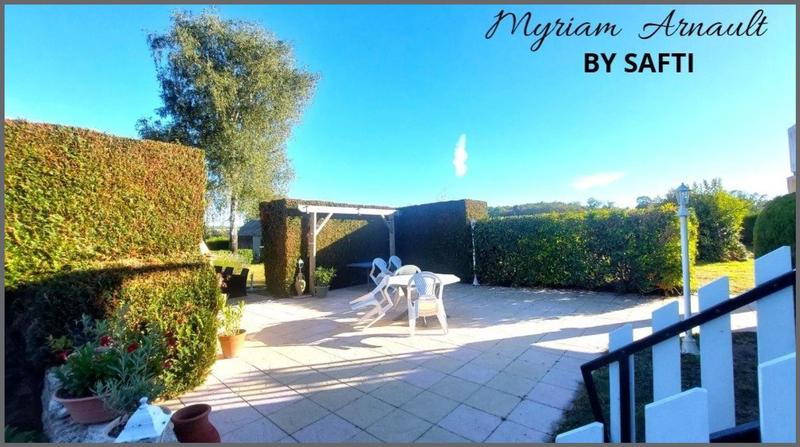 Maison - 257 m² - 11 pièces