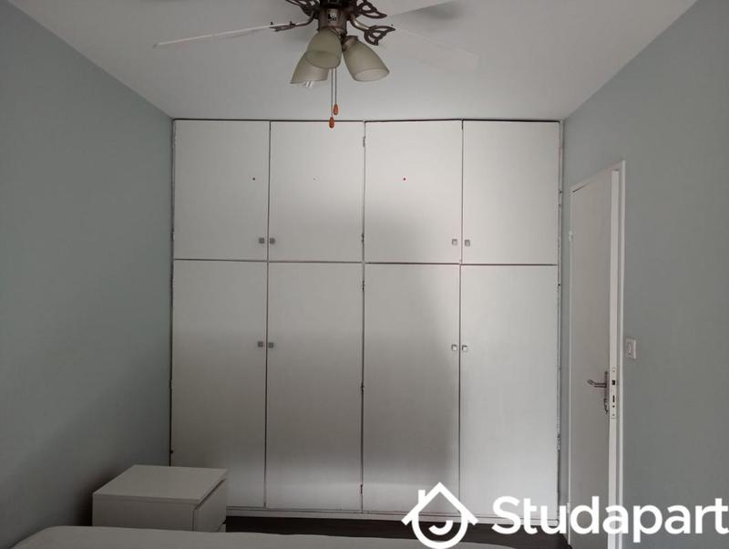 Chambre - 14 m² - 1 pièce