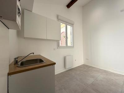 Studio - 13 m² - 1 pièce