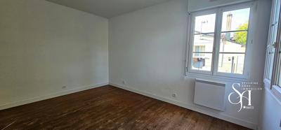 Maison - 87 m² - 4 pièces