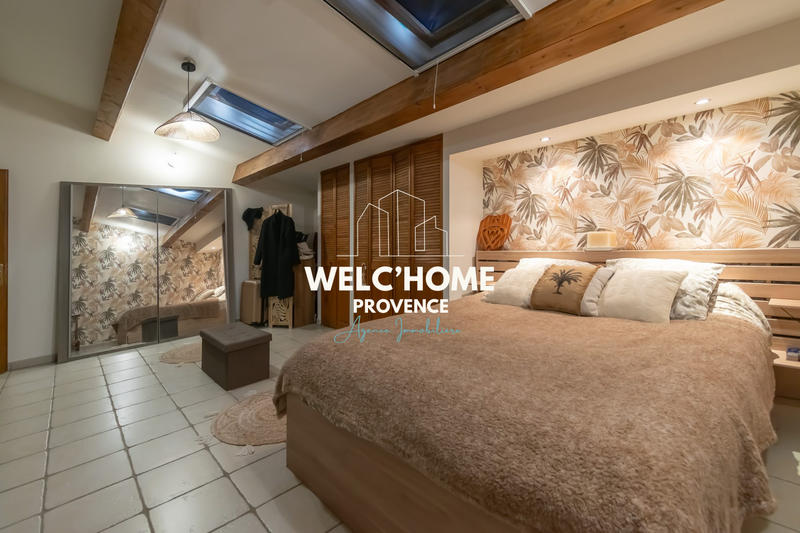 Maison - 145 m² - 6 pièces