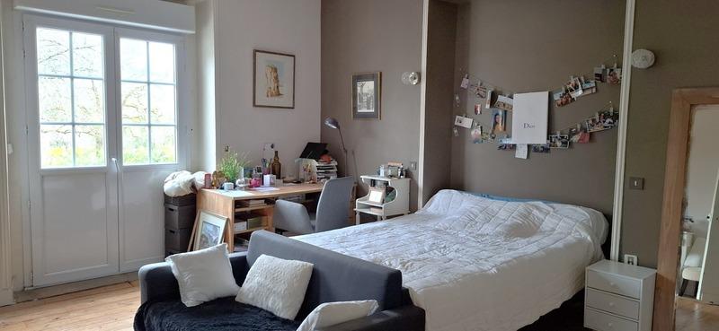 Propriété - 346 m² - 14 pièces