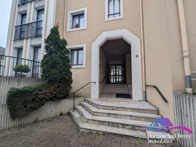 Appartement - 100 m² - 3 pièces