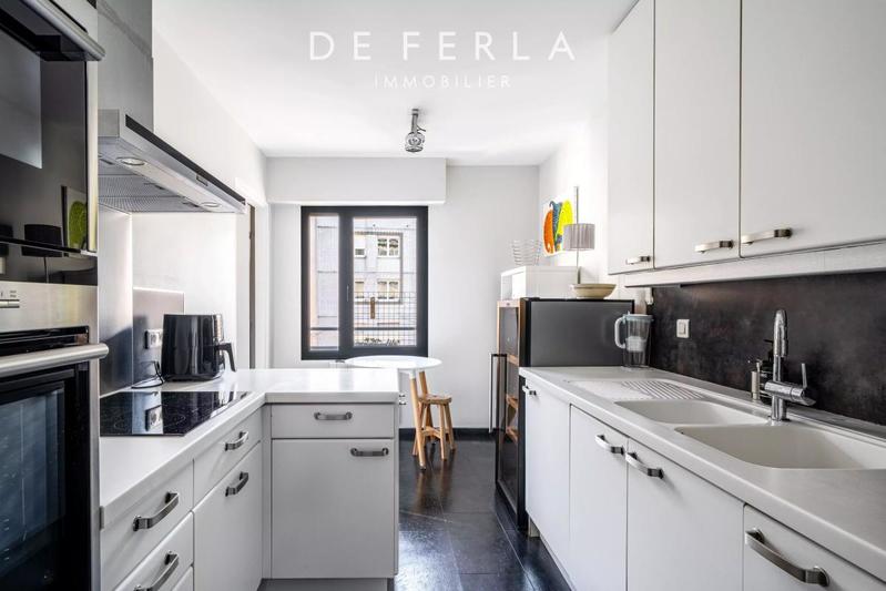 Appartement - 81 m² - 5 pièces