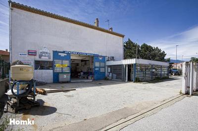 Local commercial - 470 m² - 6 pièces