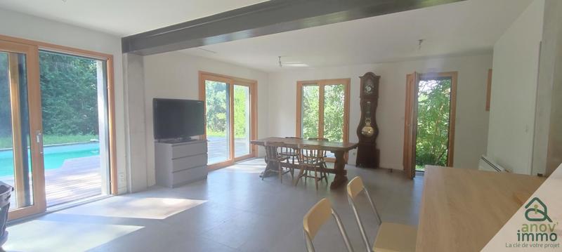 Maison - 134 m² - 7 pièces