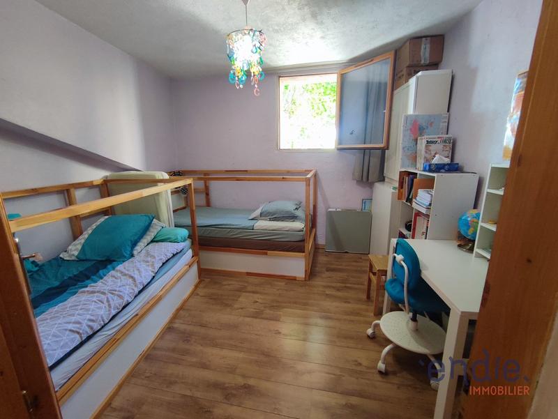 Appartement - 81 m² - 3 pièces