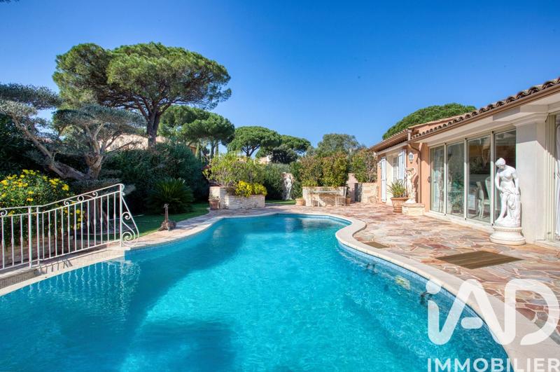 Maison - 364 m² - 10 pièces