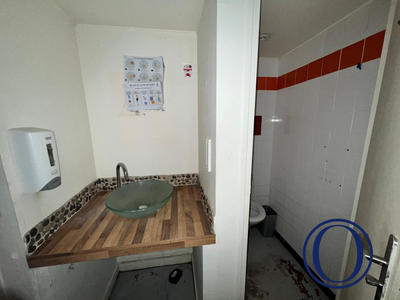 Local commercial - 90 m²