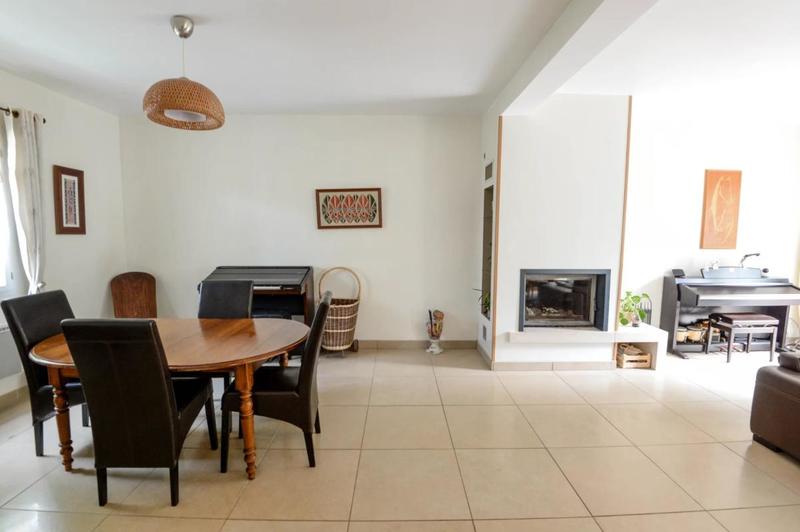 Maison - 146 m² - 6 pièces