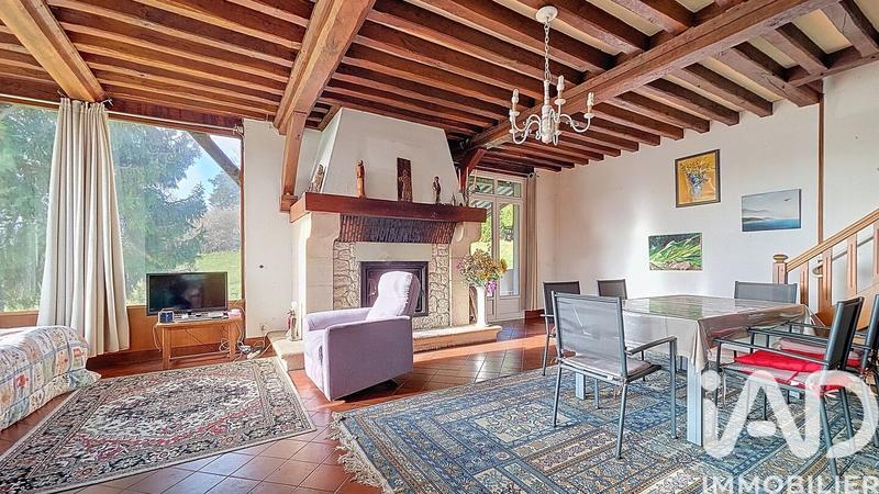 Maison - 170 m² - 8 pièces