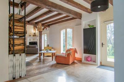 Maison - 279 m² - 8 pièces
