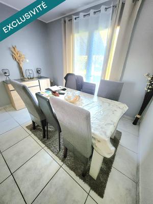 Maison - 98 m² - 5 pièces