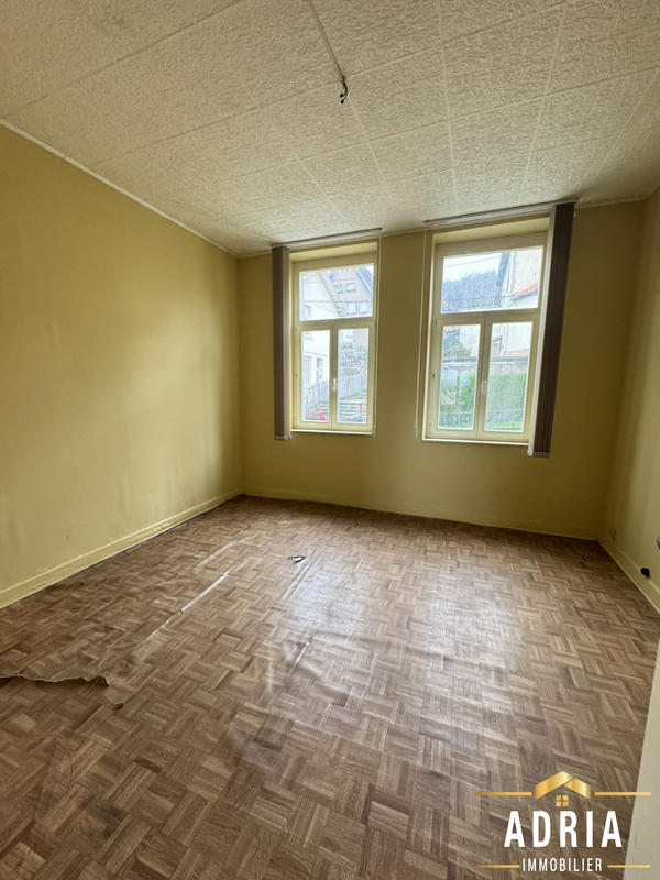 Maison - 127 m² - 8 pièces