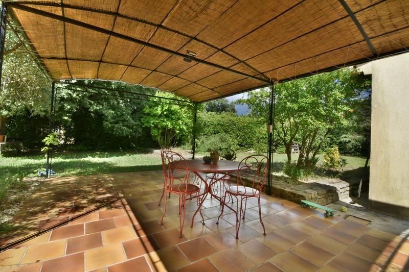 Villa - 143 m² - 6 pièces