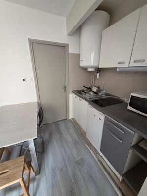 Studio - 18 m² - 2 pièces