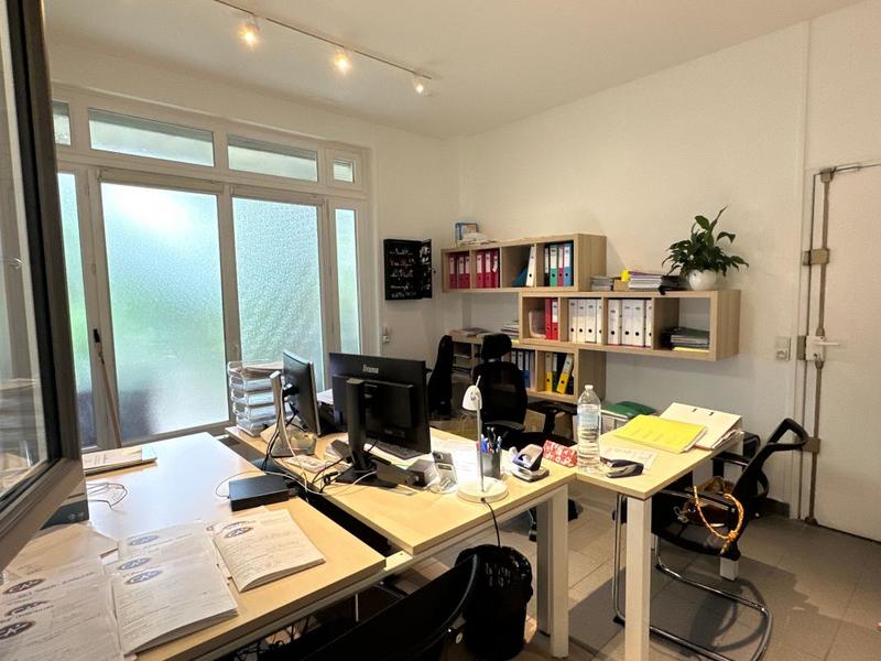 Local commercial - 83 m²