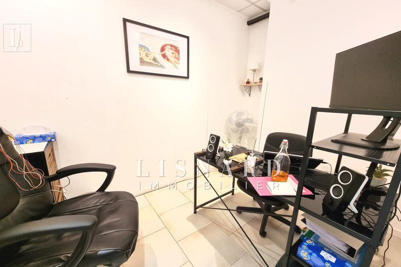 Local commercial - 168 m²