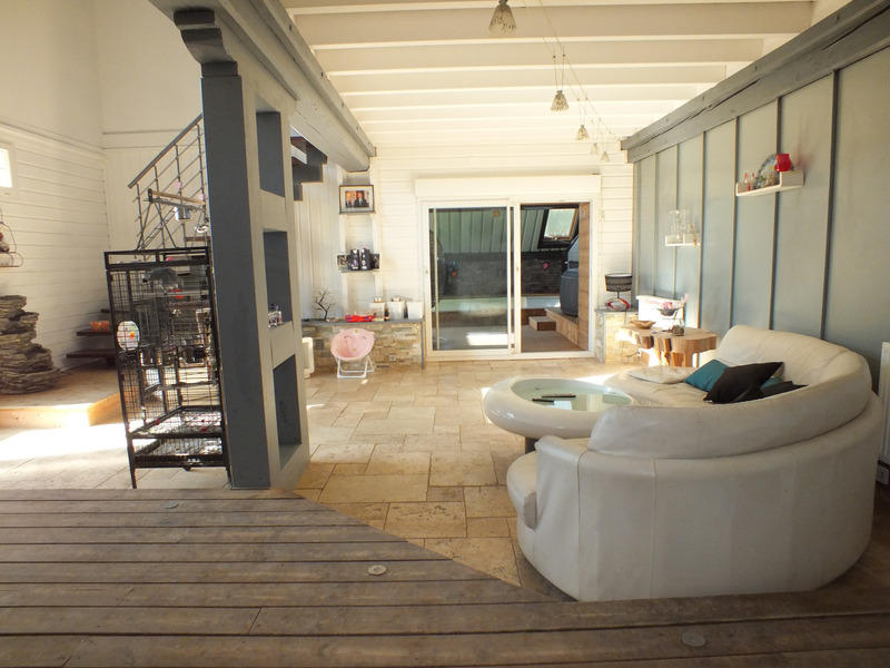 Maison en pierre - 310 m² - 8 pièces