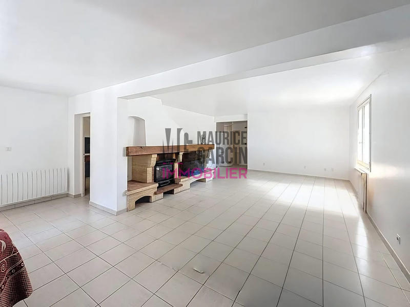 Maison - 160 m² - 4 pièces