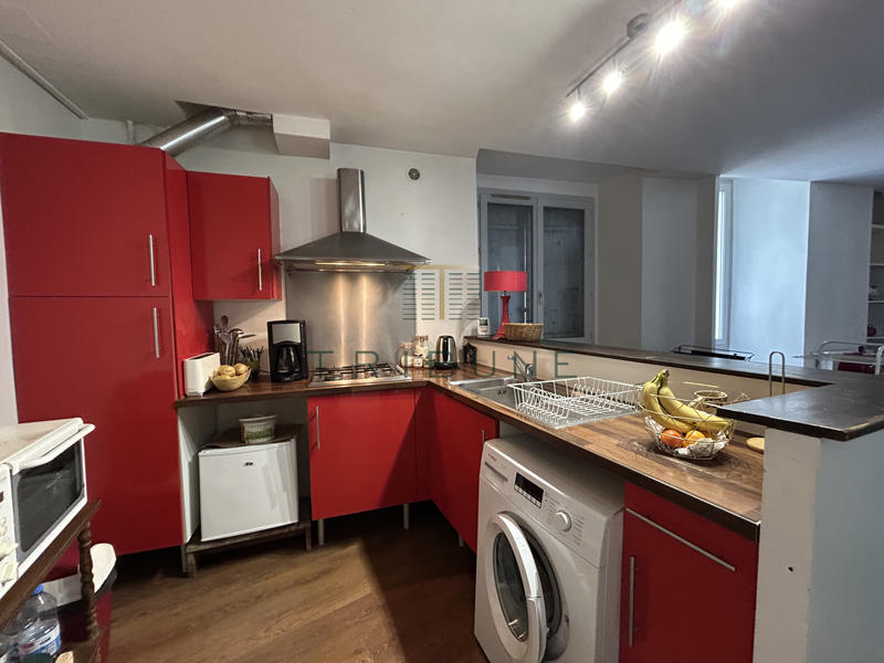 Appartement - 82 m² - 4 pièces