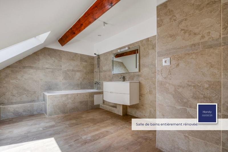 Maison - 128 m² - 6 pièces