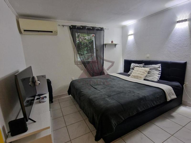 Maison - 320 m² - 9 pièces