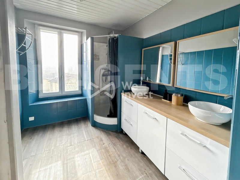 Maison - 90 m² - 3 pièces