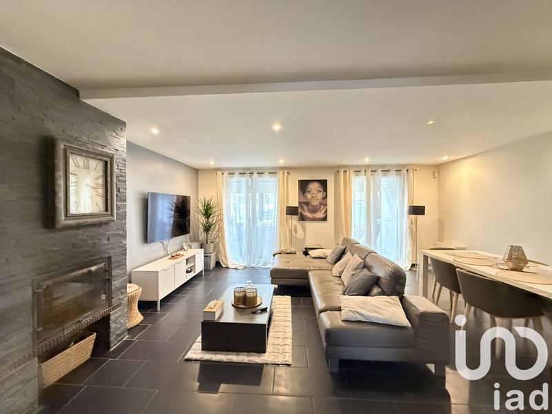 Maison - 113 m² - 6 pièces