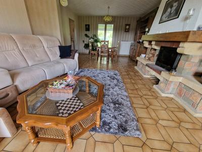 Maison - 206 m² - 6 pièces