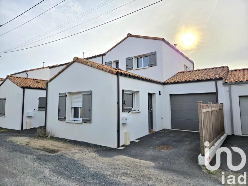 Maison - 81 m² - 4 pièces