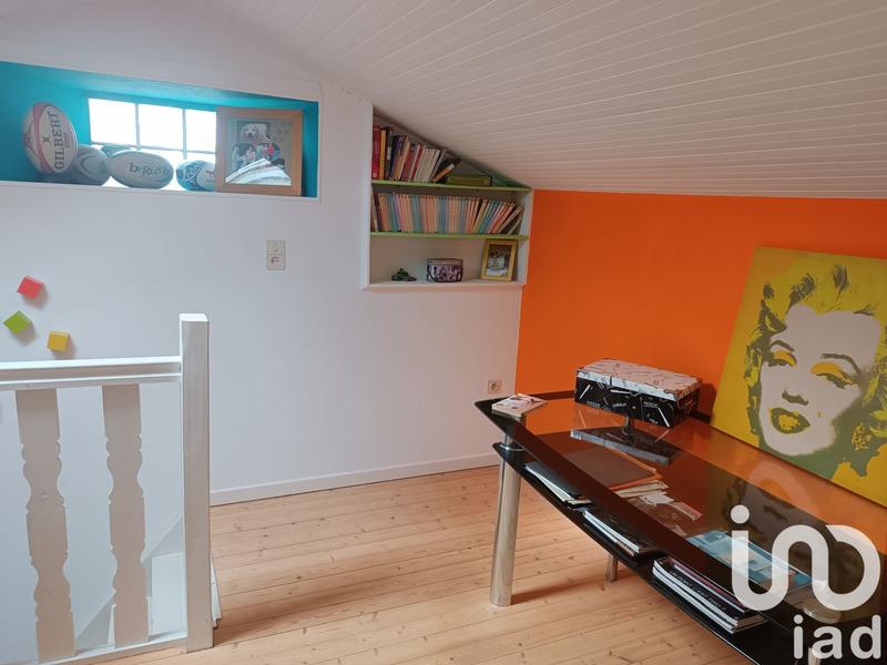 Maison - 252 m² - 10 pièces