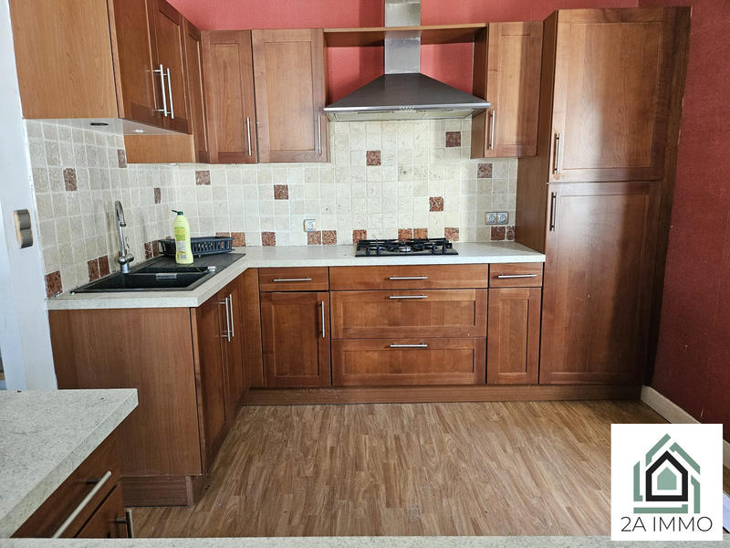 Maison - 197 m² - 6 pièces